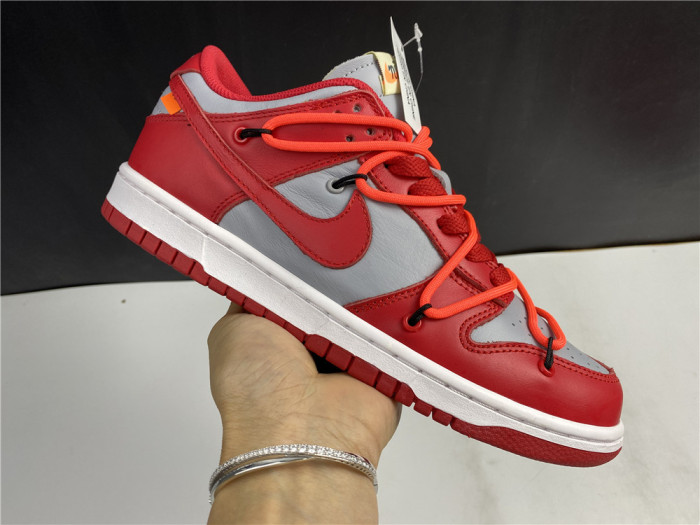 OFF-WHITE x Dunk Low